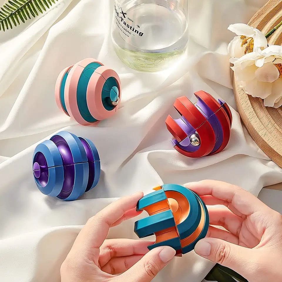 Orbit Ball Cube